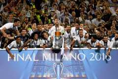 夏窗冷门转会解析：球员转会背后的故事与影响